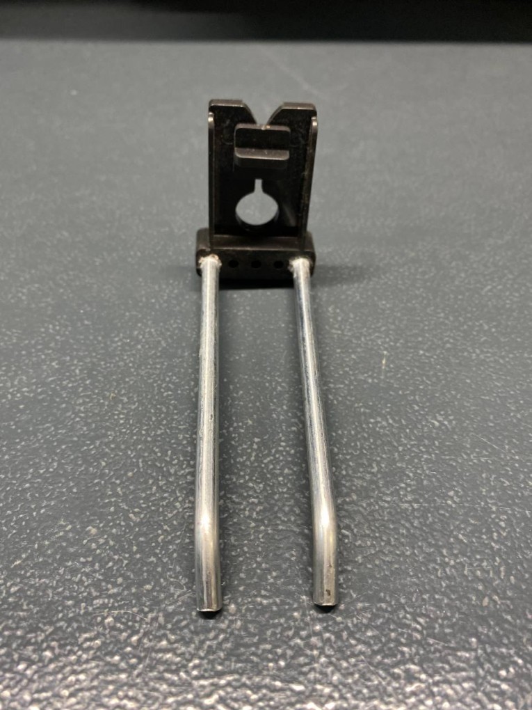 Крючок двойной 100 мм купить в Воронеже Крючок двойной 100 мм купить в Воронеже