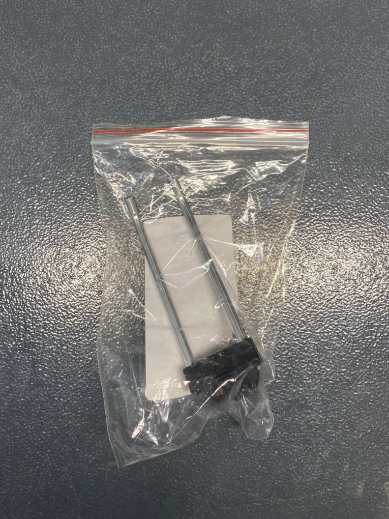 Крючок двойной 100 мм купить в Воронеже Крючок двойной 100 мм купить в Воронеже