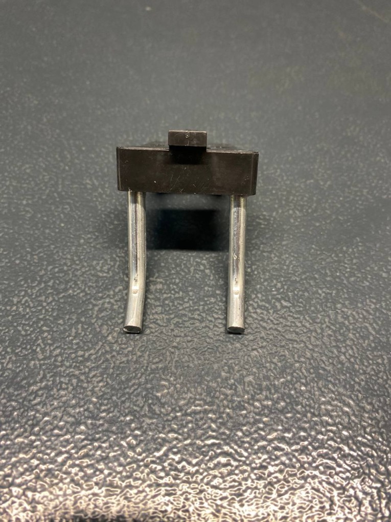 Крючок двойной 38 мм купить в Воронеже Крючок двойной 38 мм купить в Воронеже